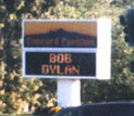 concord Pavilion の看板 (Bob Dylan)